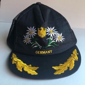 Vintage Germany black SnapBack ball cap